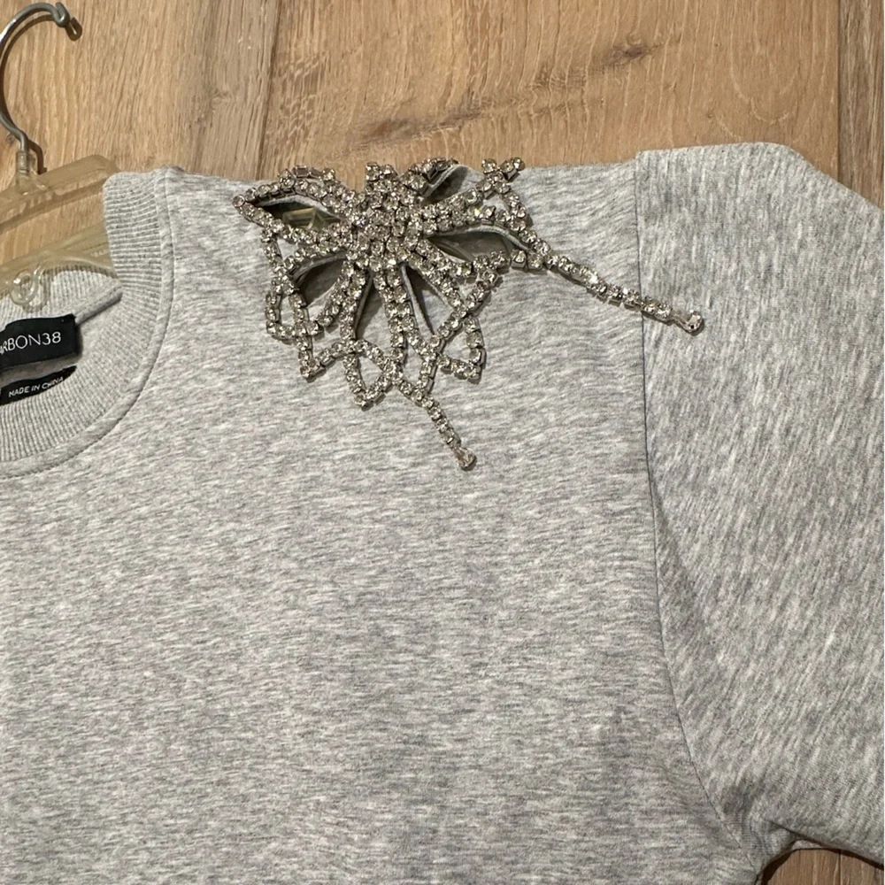 Carbon38 Rhinestone cut out Gray Sweatshirt with Embellished Shoulder - Picture 8 of 16